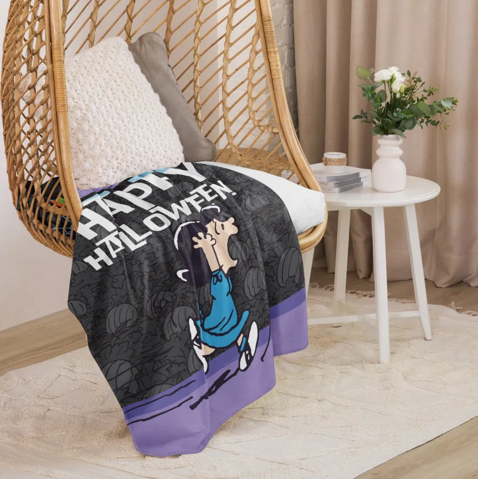 Fashion Happy Halloween Sherpa Blanket Snoopy | Schroeder