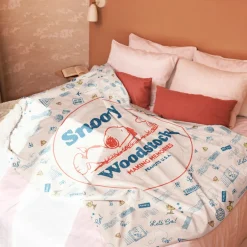 New Making Memories Sherpa Blanket Woodstock | Snoopy