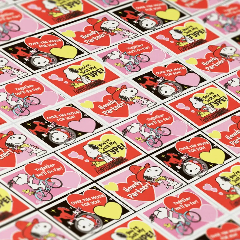 Online Valentine's Day Gift Wrap Snoopy | Wrapping Paper